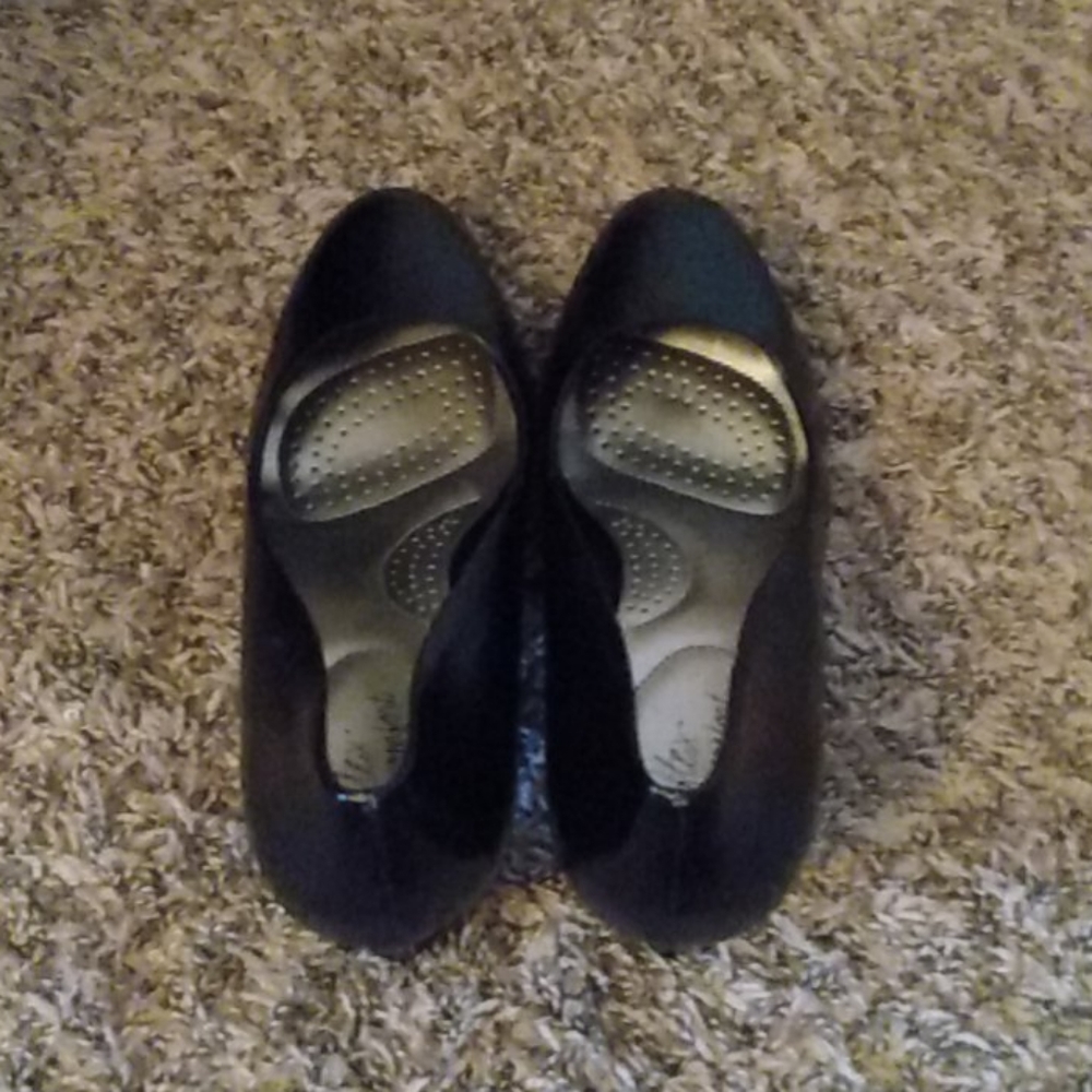 Dexflex comfort black heels